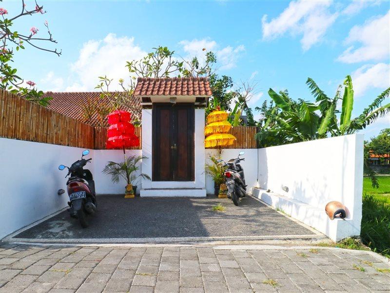 Pererenan Nengah Guest House Canggu Kültér fotó